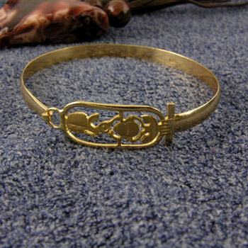 18K Gold Cartouche bracelet