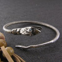 Silver Copra snake bangle