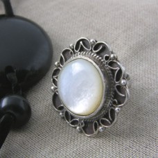 Silver filigree ring with white stone (Rings Collection)